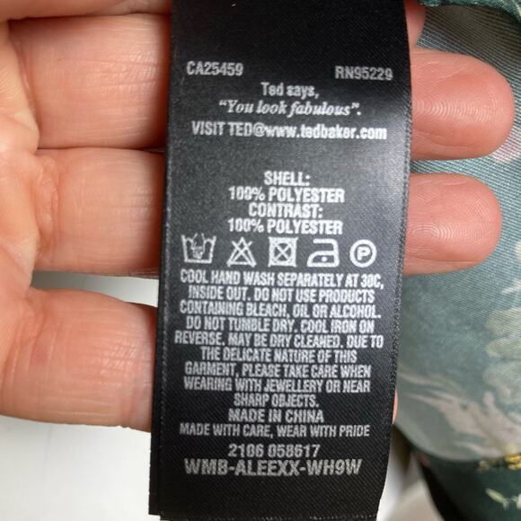 Ted Baker wrap top women's size 4 v-neck floral green feminine forest fairy NWT - Picture 9 of 11